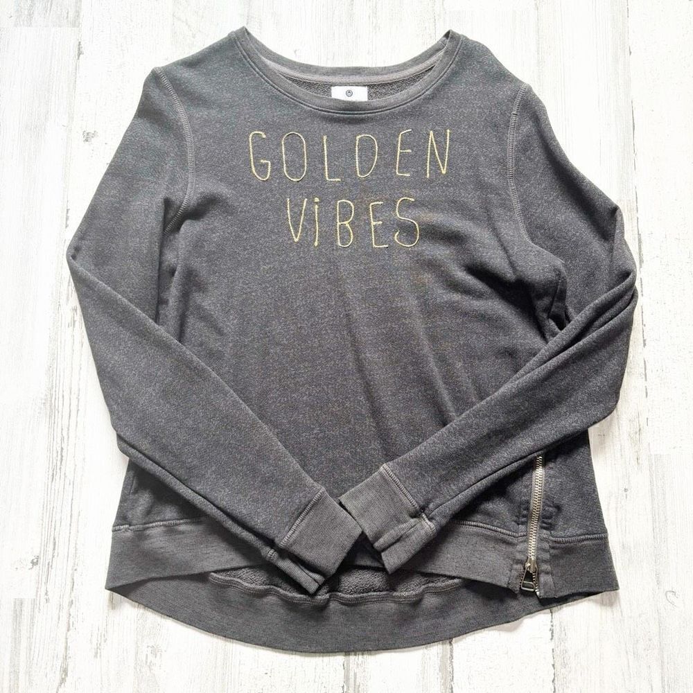 Sundry Golden Vibes Gray Sweatshirt Size L